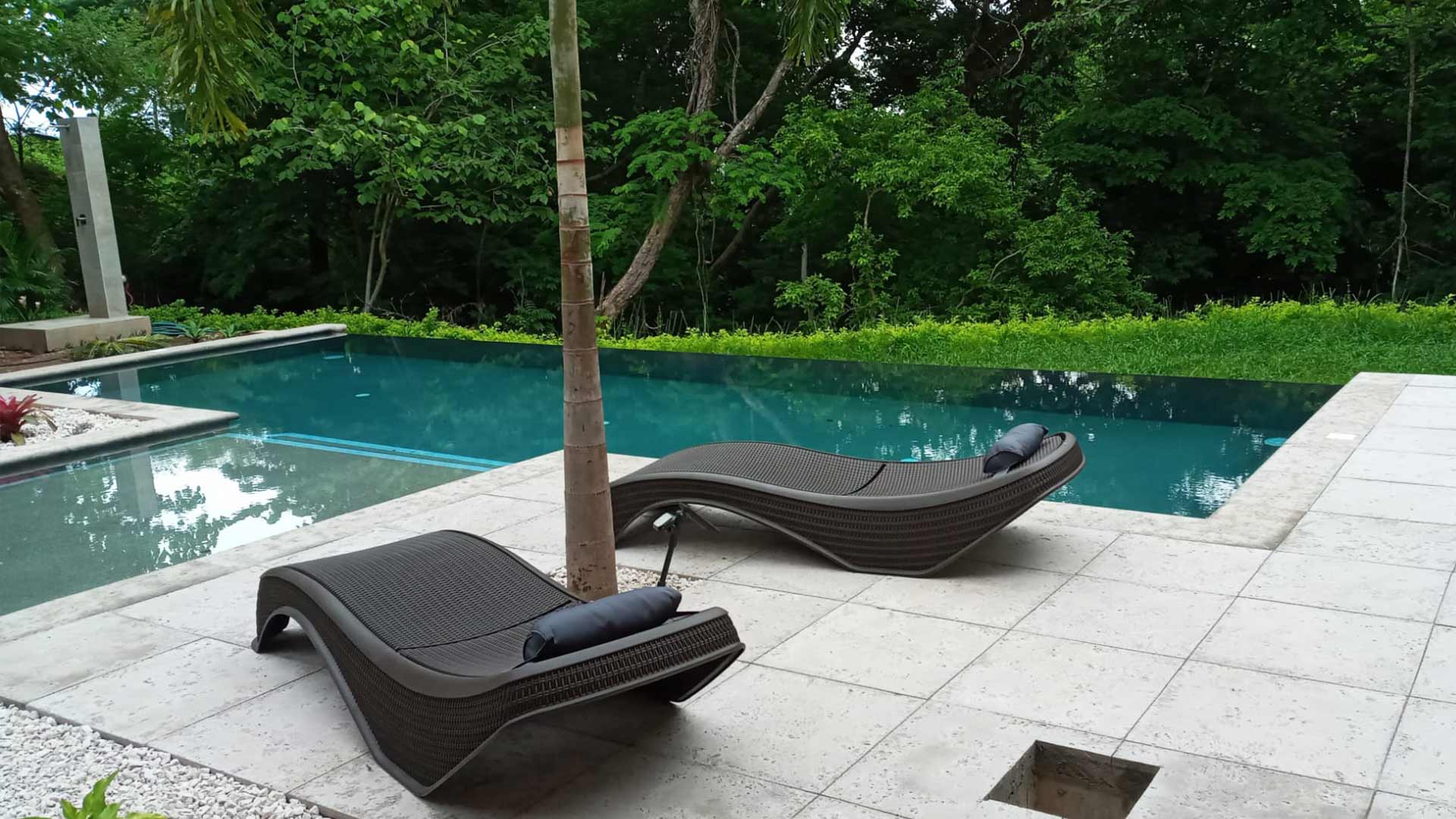 Costa Construction Group - construction of luxury villas & pools