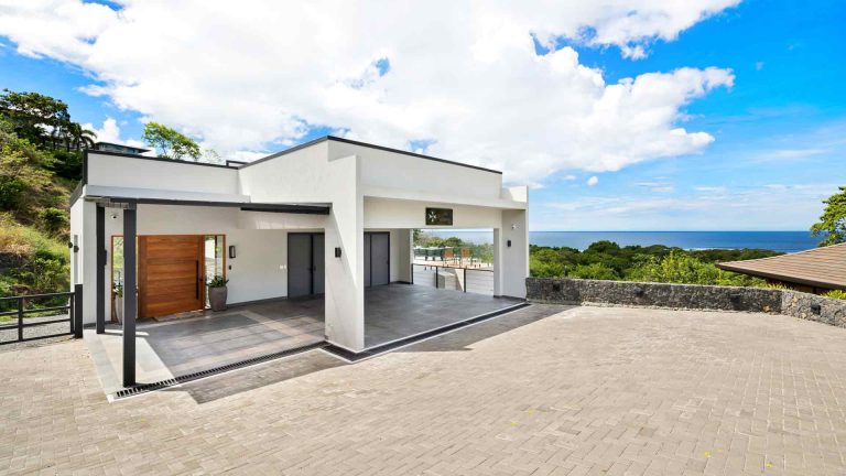 Costa Construction Group - Senderos